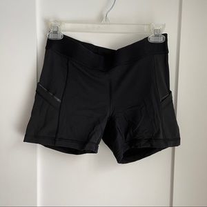 lululemon black running shorts